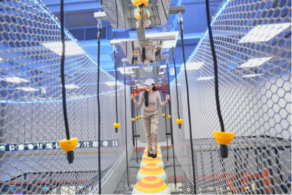 H&agrave; Nội t&igrave;m ra tọa độ v&agrave;ng cho con vận động: S&acirc;n chơi 1.500m&sup2; chuẩn Ch&acirc;u &Acirc;u, b&eacute; chơi m&ecirc; mải, mẹ thảnh thơi cafe - Ảnh 6.