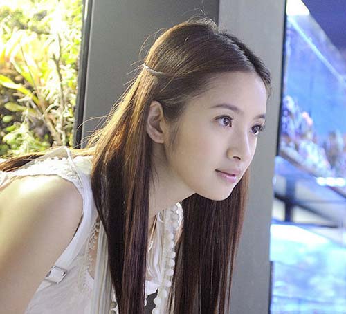 Gương mặt l&atilde;o h&oacute;a qu&aacute; nhanh của 