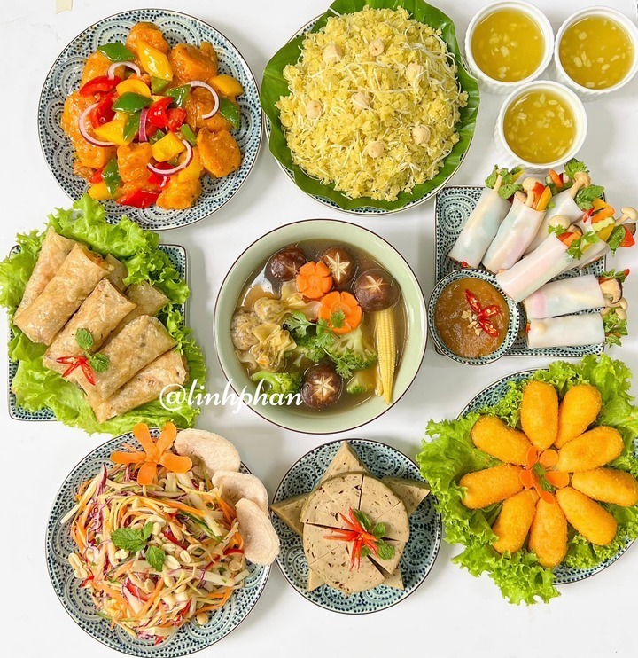 M&acirc;m cỗ c&uacute;ng Tết Thanh minh v&agrave; c&aacute;c m&oacute;n ăn ngon kh&ocirc;ng thể thiếu - Ảnh 2.