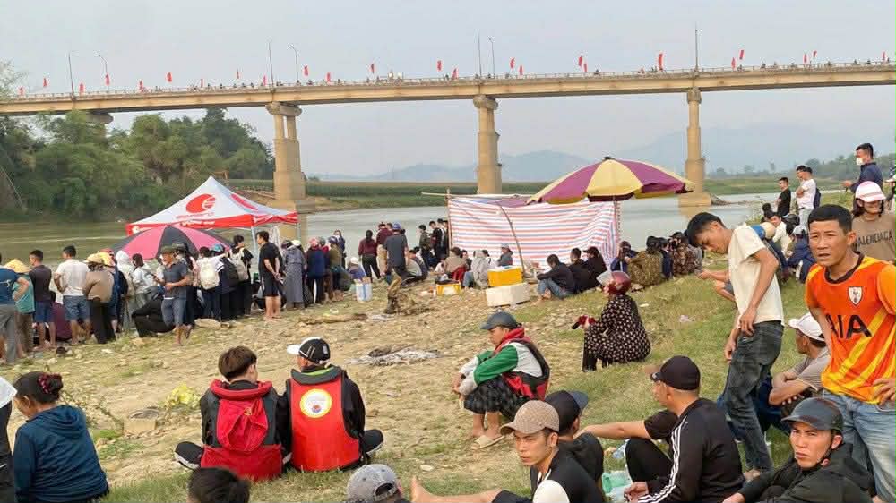 Kh&ocirc;ng c&oacute; ph&eacute;p m&agrave;u trong vụ c&ocirc; g&aacute;i 26 tuổi nhảy s&ocirc;ng ở Nghệ An - Ảnh 2.