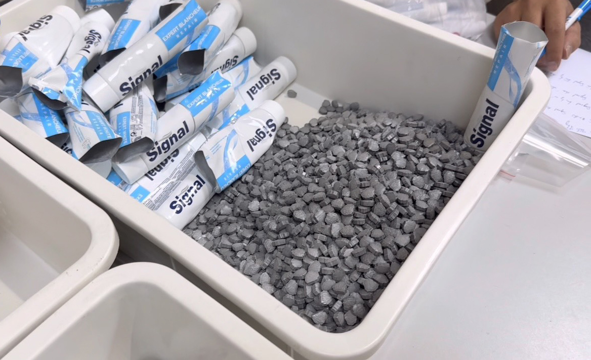 Quy tr&igrave;nh phạm tội của H&agrave; Danh Nậm trong vụ ma t&uacute;y 4 nữ tiếp vi&ecirc;n h&agrave;ng kh&ocirc;ng - Ảnh 1.