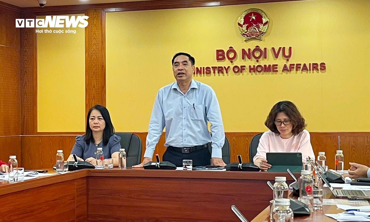 Bộ Nội vụ kh&ocirc;ng điều chỉnh nghỉ Giỗ Tổ H&ugrave;ng Vương v&agrave; 30 / 4 - 1 / 5 năm 2026 - Ảnh 1.