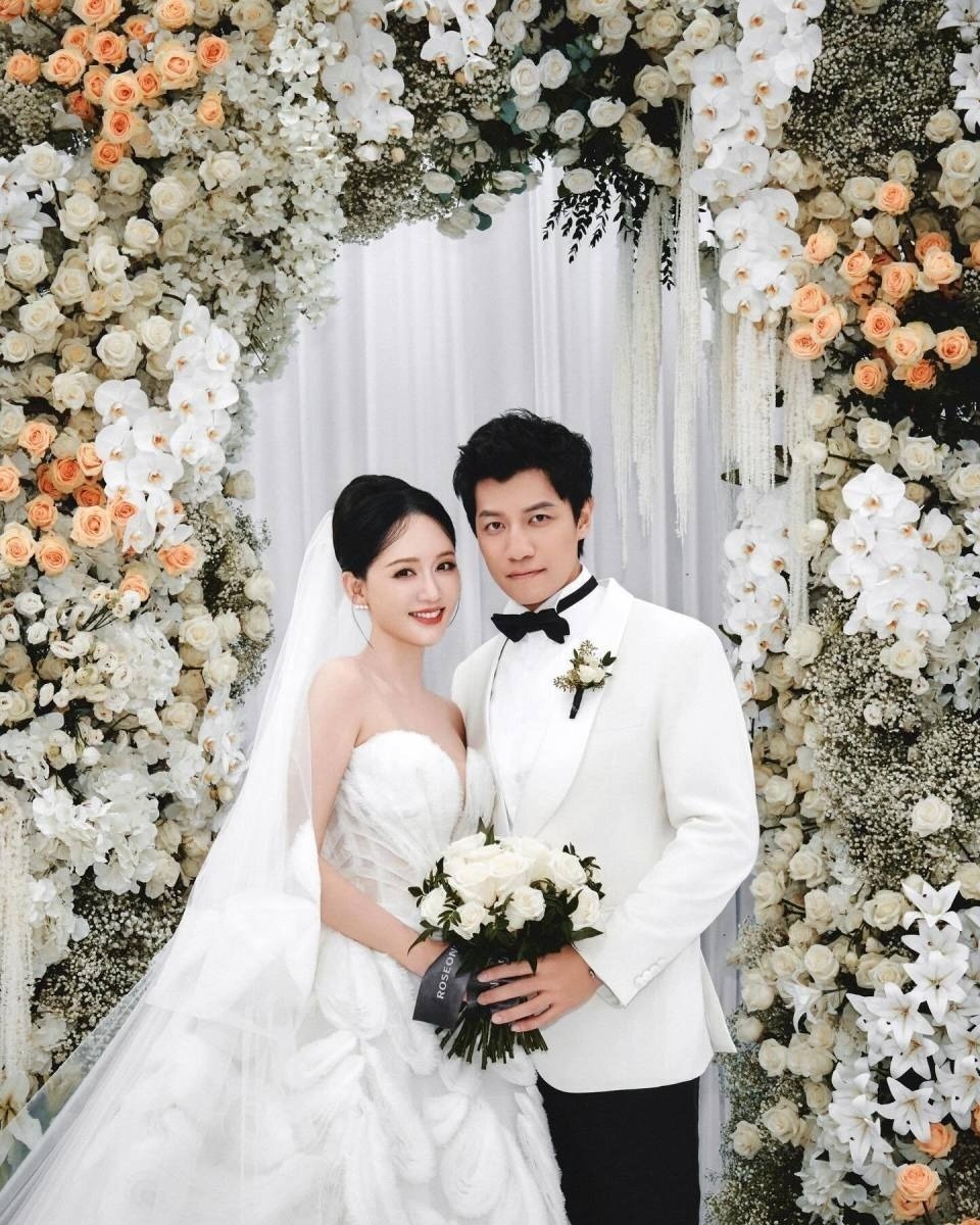 Trần Kiều &Acirc;n v&agrave; chồng trẻ: H&ocirc;n nh&acirc;n hạnh ph&uacute;c v&agrave; nhan sắc kh&ocirc;ng tuổi 2026 - Ảnh 7.