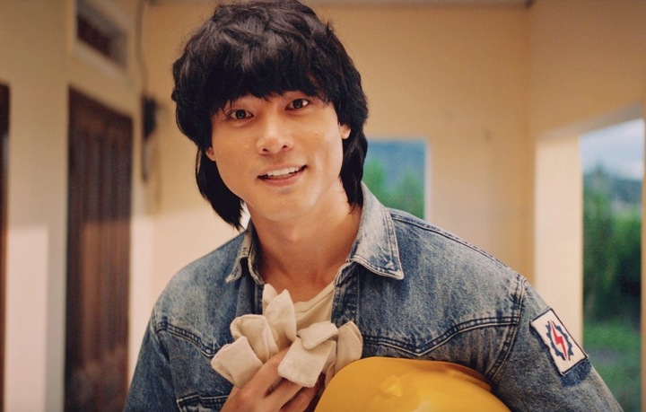 Khương l&ecirc;: Từ cầu thủ b&oacute;ng rổ tới nam ch&iacute;nh phim ăn kh&aacute;ch 2026 - Ảnh 1.