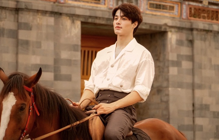 Khương l&ecirc;: Từ cầu thủ b&oacute;ng rổ tới nam ch&iacute;nh phim ăn kh&aacute;ch 2026 - Ảnh 8.