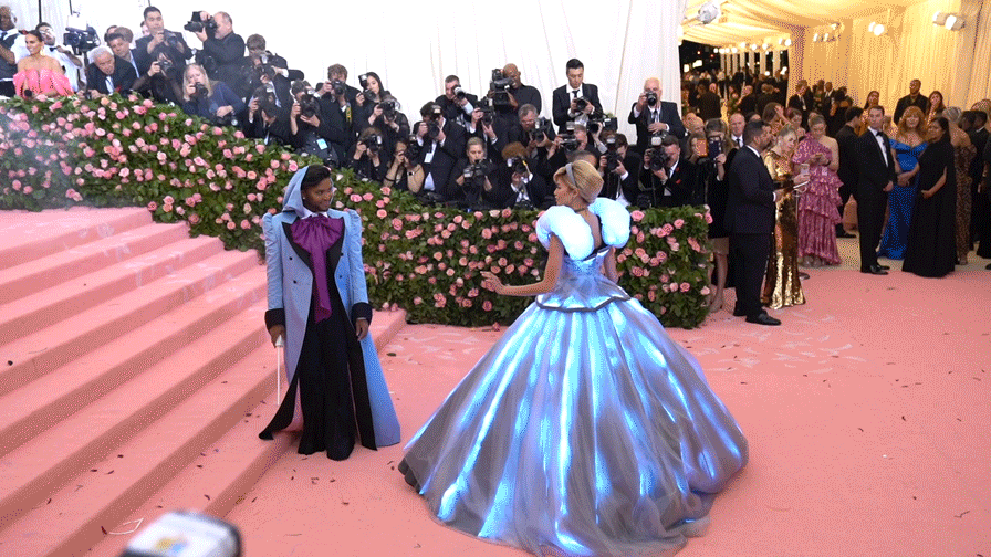 Chưa c&oacute; m&ugrave;a Met Gala n&agrave;o m&agrave; ai cũng 