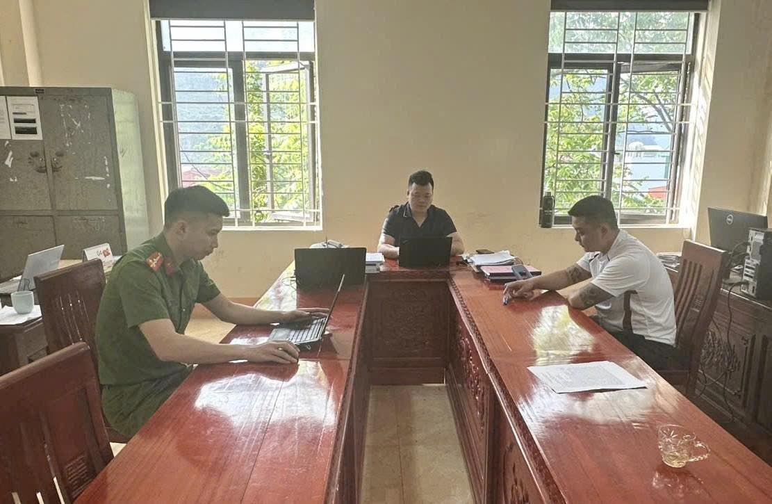 Bị đ&aacute;nh g&atilde;y xương h&agrave;m v&igrave; x&uacute;c phạm vợ người kh&aacute;c tr&ecirc;n Facebook - Ảnh 1.