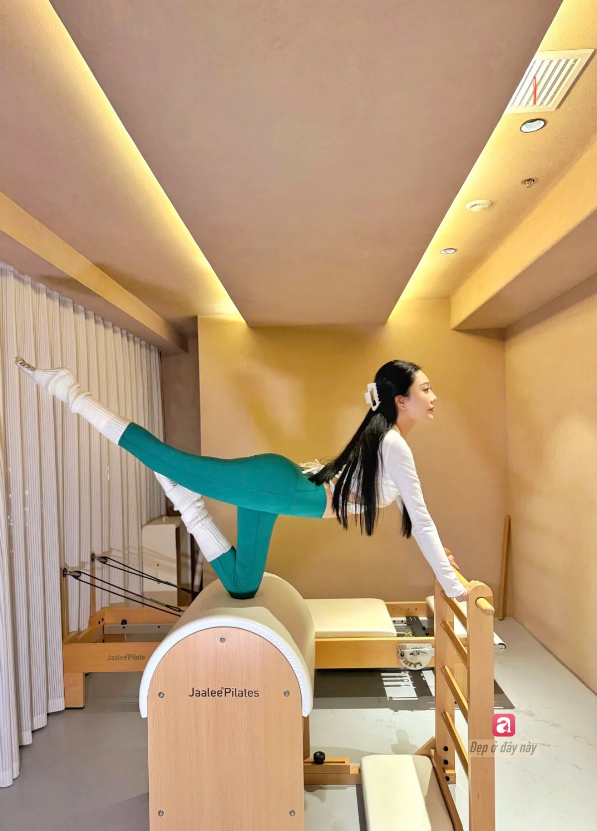 Barre, Pilates hay Yoga: 3 c&aacute;ch phụ nữ hiện đại &ldquo;đi&ecirc;u khắc&rdquo; cơ thể theo 3 triết l&yacute; kh&aacute;c nhau- Ảnh 4.
