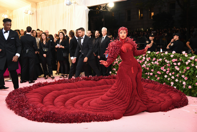 Chưa c&oacute; m&ugrave;a Met Gala n&agrave;o m&agrave; ai cũng 