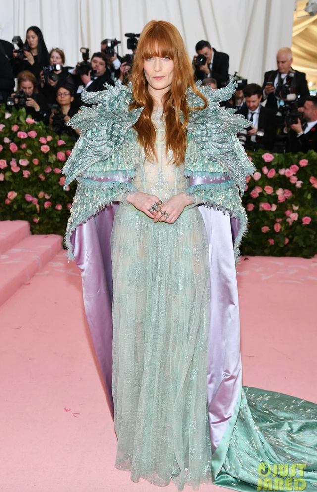 Chưa c&oacute; m&ugrave;a Met Gala n&agrave;o m&agrave; ai cũng 