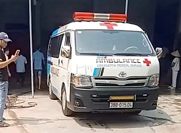 Cụ &ocirc;ng 83 tuổi bị ch&oacute; b&eacute;c gi&ecirc; nu&ocirc;i trong nh&agrave; cắn tử vong thương t&acirc;m - Ảnh 1.