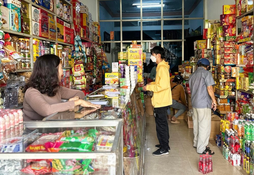 Hộ kinh doanh cần biết c&aacute;ch k&ecirc; khai thuế khi b&aacute;n h&agrave;ng tr&ecirc;n nhiều s&agrave;n thương mại 2026 - Ảnh 1.