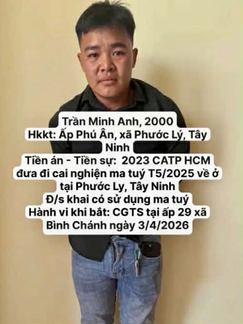 Trần Minh Anh bị bắt sau khi cướp giật iPhone 14 Pro Max của 2 b&eacute; g&aacute;i - Ảnh 2.