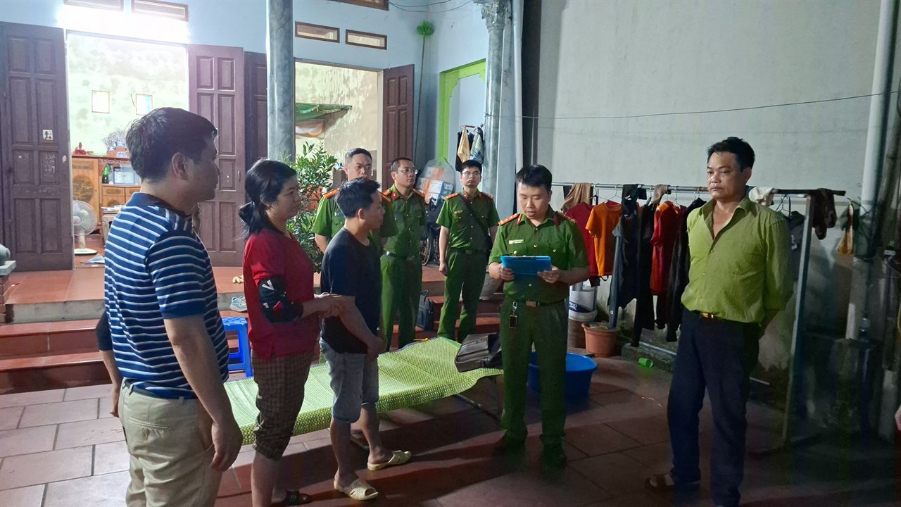 Cảnh b&aacute;o sản xuất gi&aacute; đỗ độc hại tại L&agrave;o Cai: Hơn 500 tấn bị ph&aacute;t hiện - Ảnh 1.