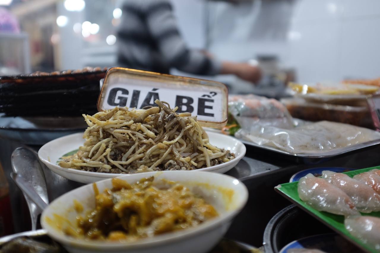 Bánh trứng kiến và giá bể Hải Phòng: Cuộc chiến ẩm thực gây dị ứng 2026 - Ảnh 5.