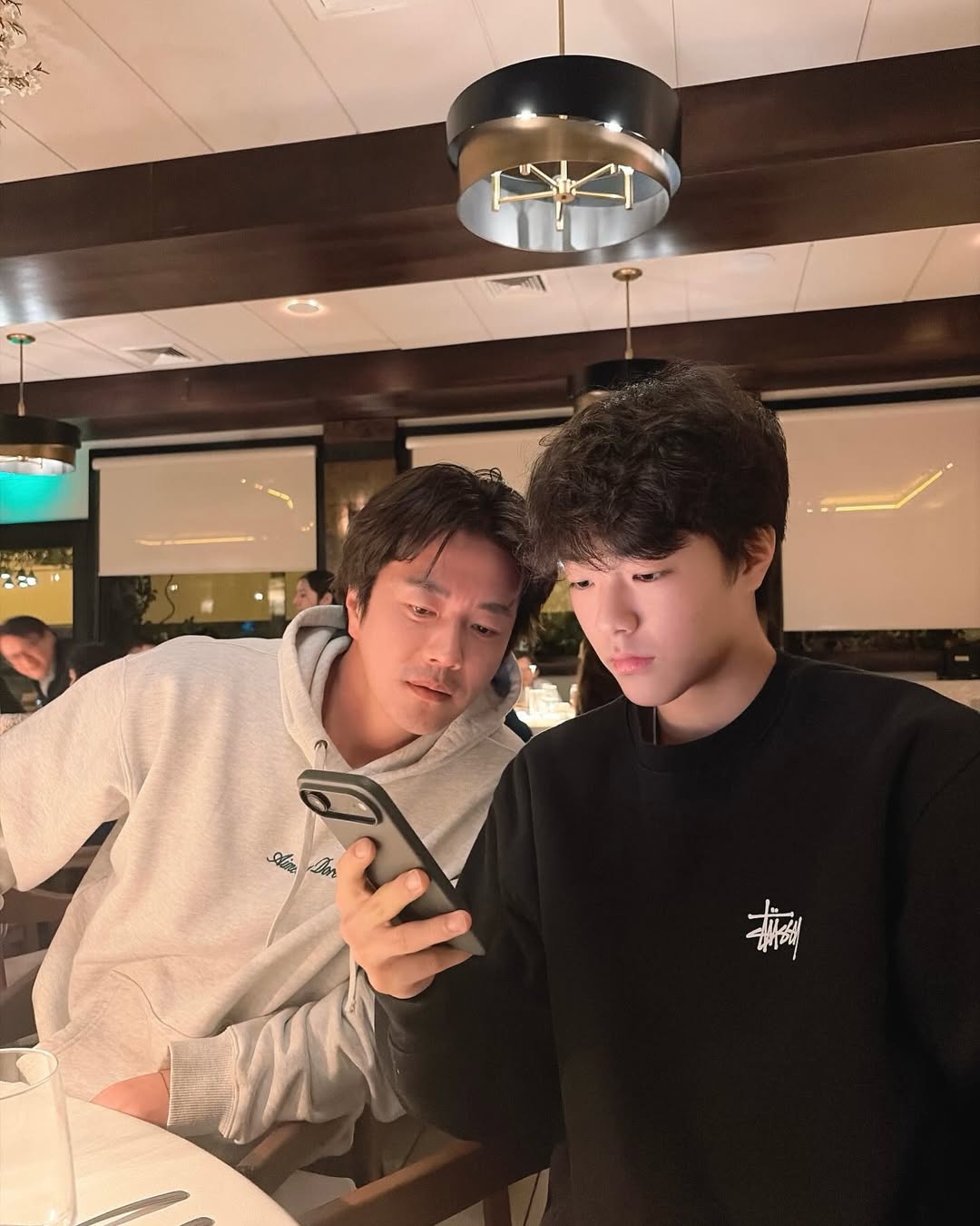 Con trai Kwon Sang Woo: 17 Tuổi thừa kế t&agrave;i sản khủng v&agrave; sở hữu &ocirc; t&ocirc; ri&ecirc;ng - Ảnh 2.