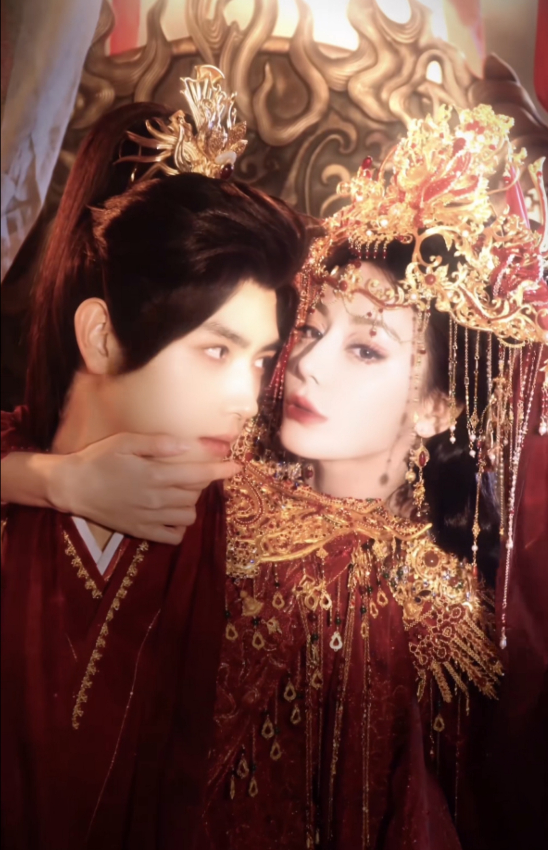 Bộ ảnh cưới g&acirc;y sốc của Địch Lệ Nhiệt Ba v&agrave; Trần Phi Vũ trong Bạch Nhật Đề Đăng - Ảnh 2.