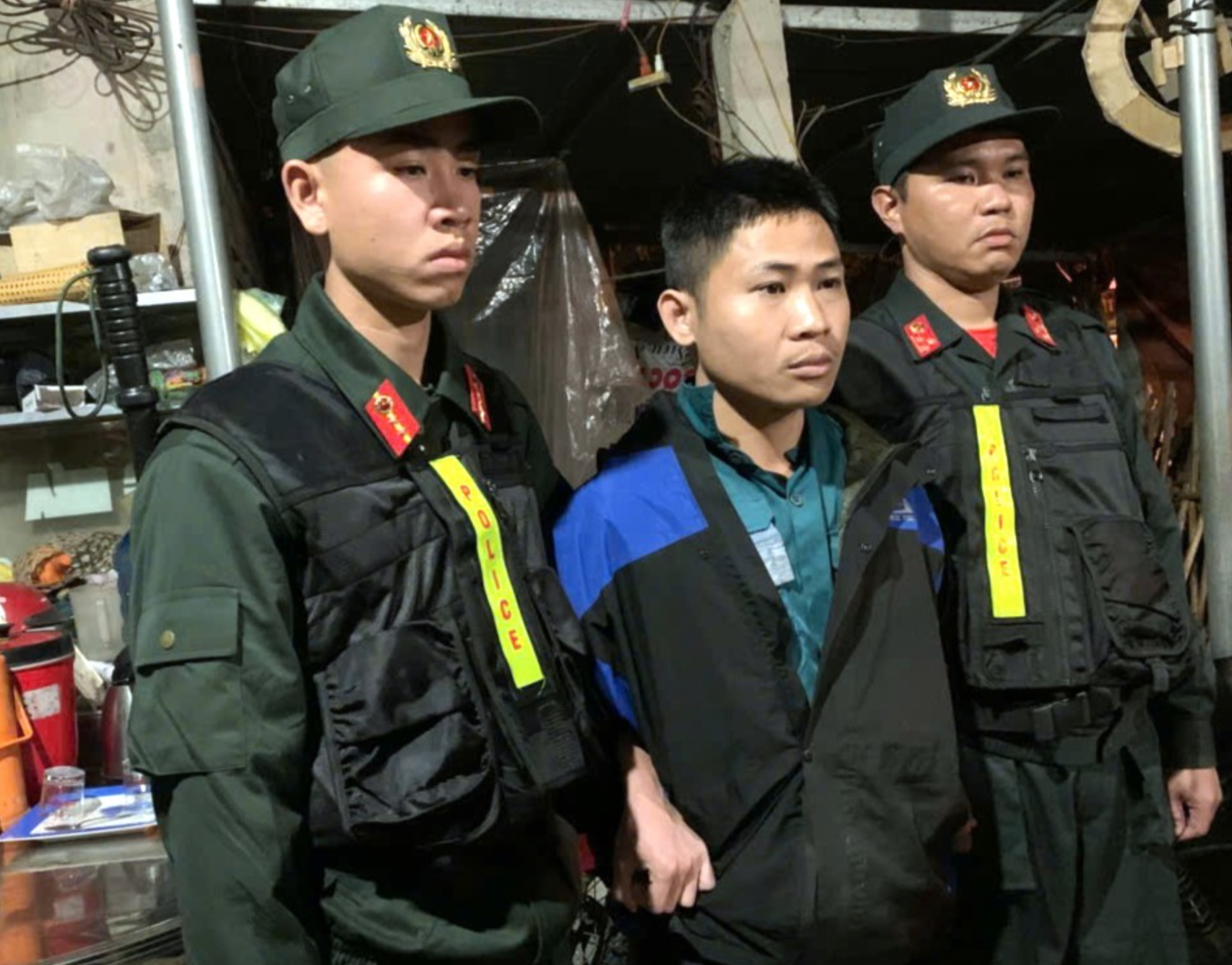 Diễn biến mới vụ chuyển nhầm 500 triệu đồng v&agrave; bắt người chiếm giữ t&agrave;i sản - Ảnh 1.