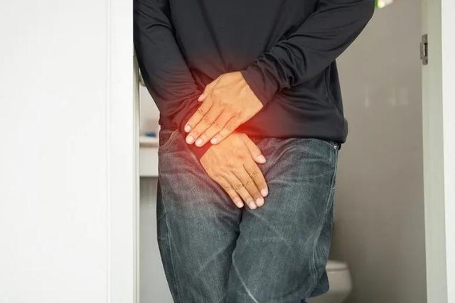 Nam kỹ sư su&yacute;t mất khả năng l&agrave;m cha, b&aacute;c sĩ: Thấy 3 đặc điểm phải đi kh&aacute;m ngay!- Ảnh 2.