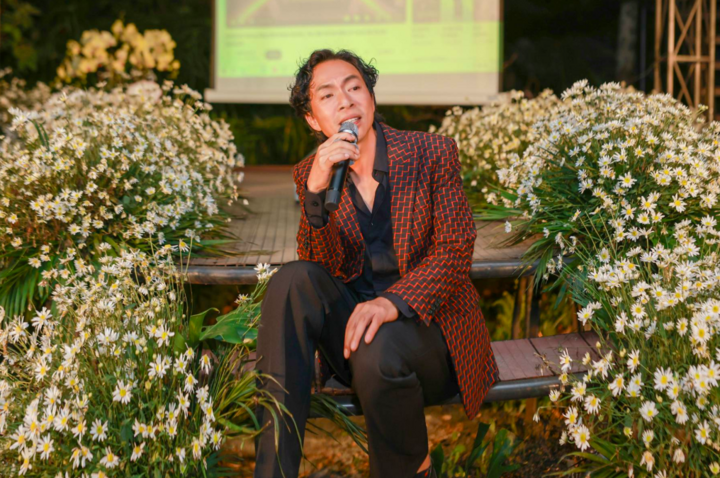 Hậu trường cuộc sống NSƯT Việt Ho&agrave;n ở tuổi U60 tại nh&agrave; vườn 10 . 000 M&sup2; - Ảnh 2.