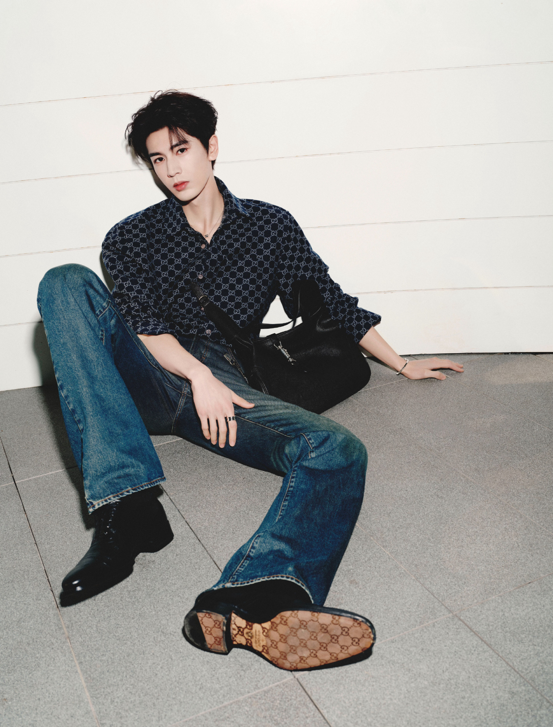 Trương Lăng H&aacute;ch: Nghệ sĩ thần tượng g&acirc;y tranh c&atilde;i v&agrave; những th&oacute;i xấu bị phanh phui - Ảnh 1.