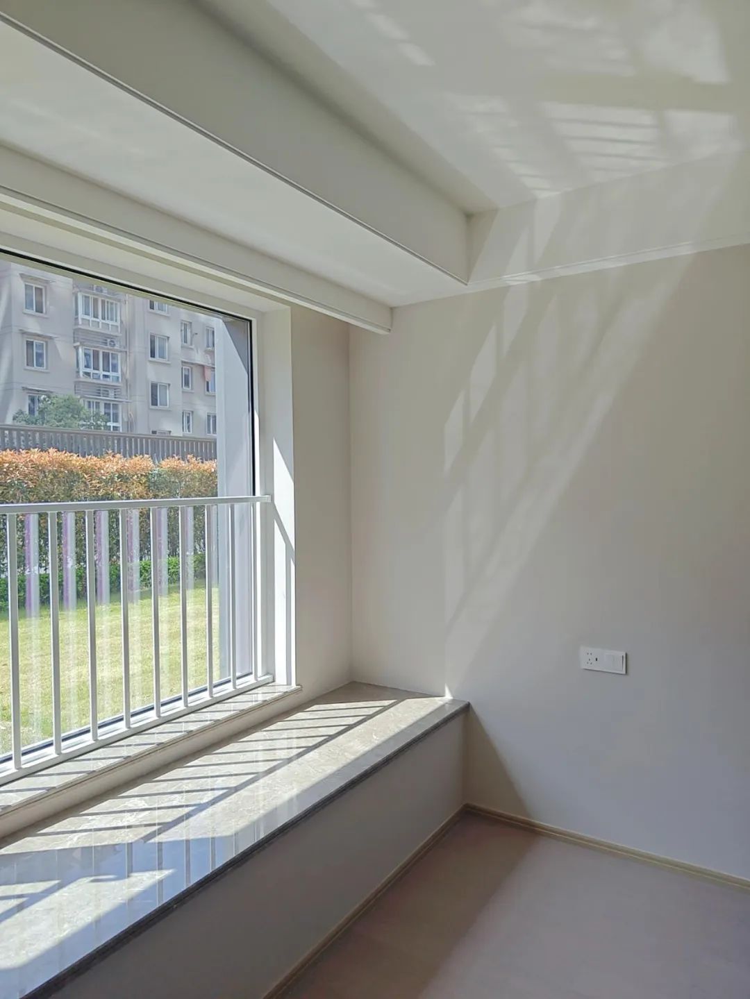 Mẹ H&agrave; Nội chia sẻ: T&ocirc;i từng nghĩ mua căn hộ tầng 1 l&agrave; &ldquo;qu&aacute; tiện&rdquo; - đến khi sống mới thấy 