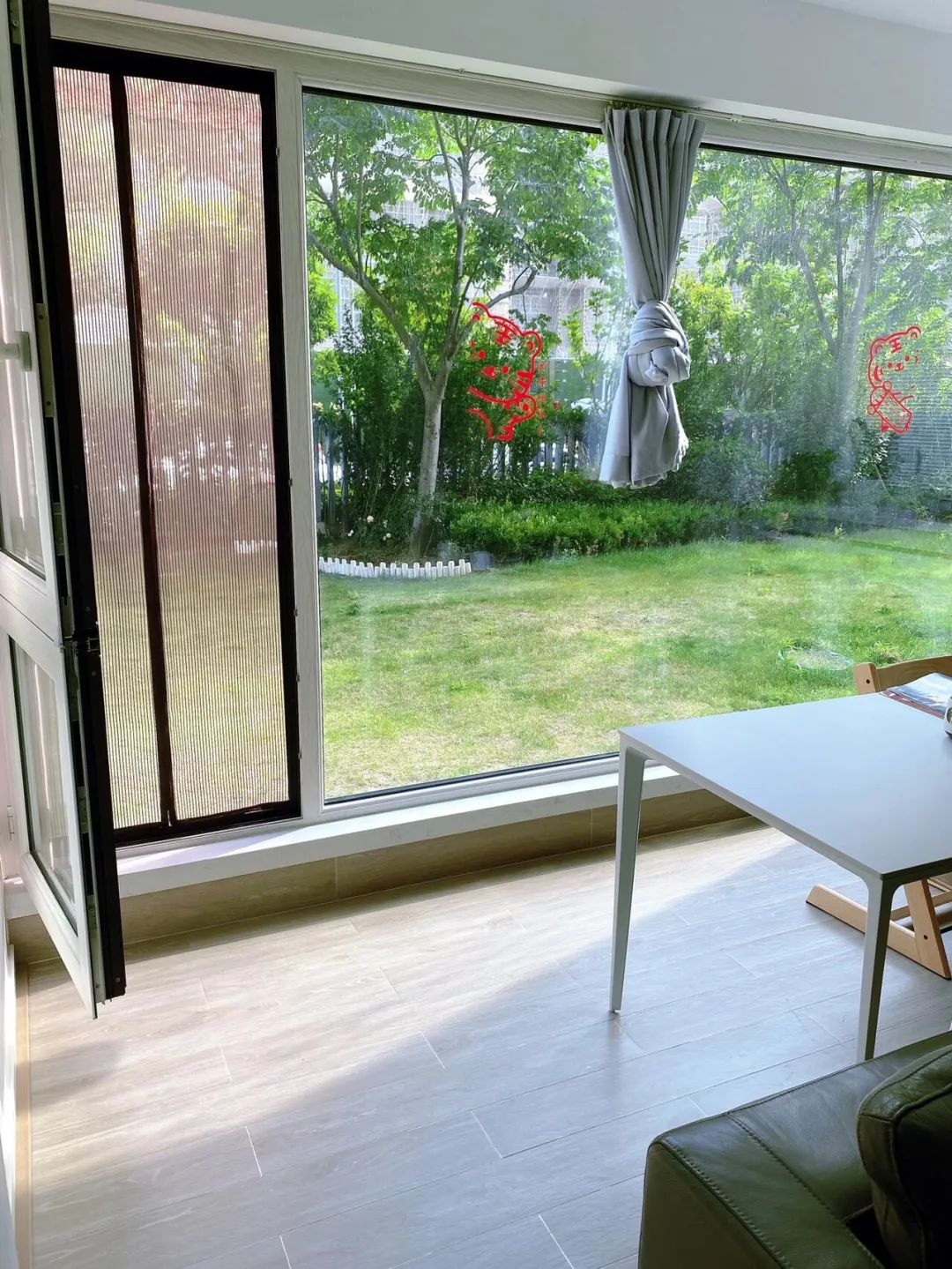 Mẹ H&agrave; Nội chia sẻ: T&ocirc;i từng nghĩ mua căn hộ tầng 1 l&agrave; &ldquo;qu&aacute; tiện&rdquo; - đến khi sống mới thấy 