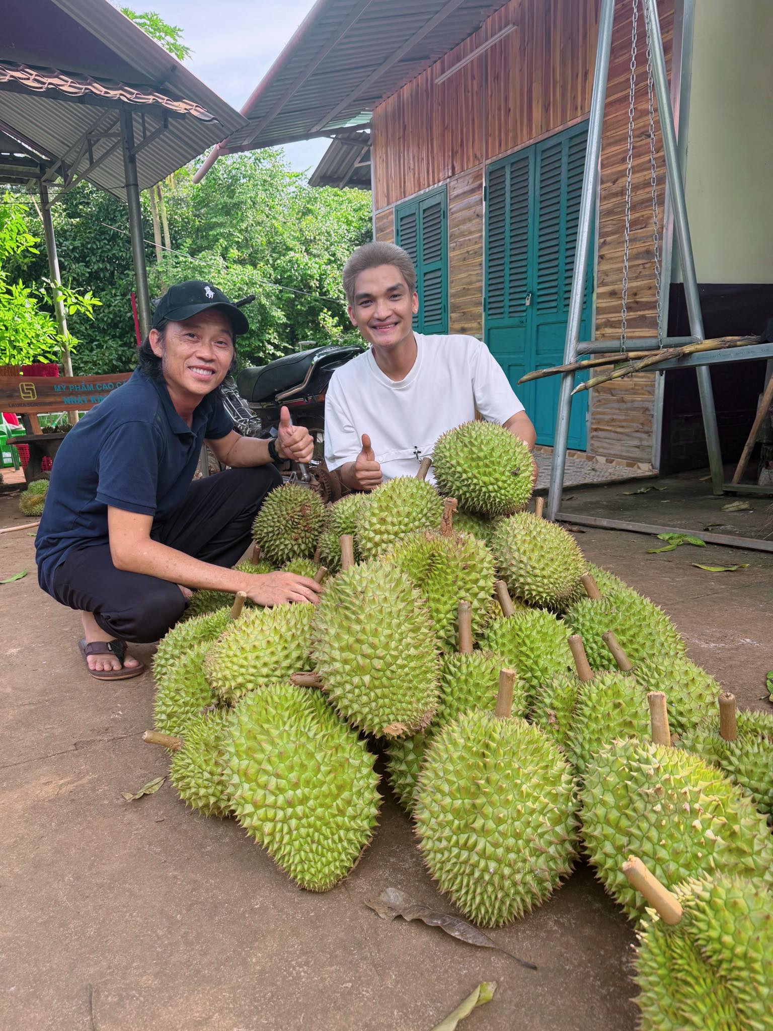 T&igrave;nh trạng hiện tại của NS H&ograve;ai Linh Sau khi rời showbiz v&agrave; lộ ảnh trong bệnh viện - Ảnh 3.