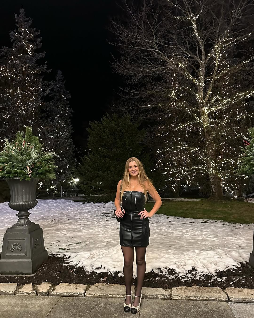 Cặp đ&ocirc;i Nữ ho&agrave;ng pickleball Anna Leigh Waters v&agrave; Anna Bright tỏa s&aacute;ng tại PPA Asia 1000 2026 - Ảnh 11.