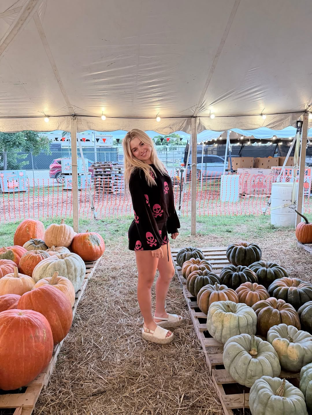 Cặp đ&ocirc;i Nữ ho&agrave;ng pickleball Anna Leigh Waters v&agrave; Anna Bright tỏa s&aacute;ng tại PPA Asia 1000 2026 - Ảnh 10.