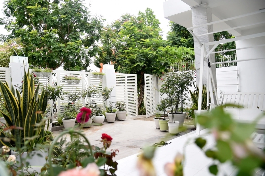 Lọ Lem con g&aacute;i Quyền Linh: Cuộc sống sang chảnh v&agrave; t&agrave;i năng nổi bật Ở tuổi 20 - Ảnh 5.