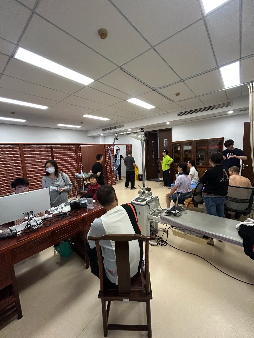 Giới trẻ Trung Quốc chọn vị đắng Thay vì ngọt ngào để sống khỏe mạnh - Ảnh 14. Giới trẻ Trung Quốc chọn vị đắng Thay vì ngọt ngào để sống khỏe mạnh - Ảnh 14.