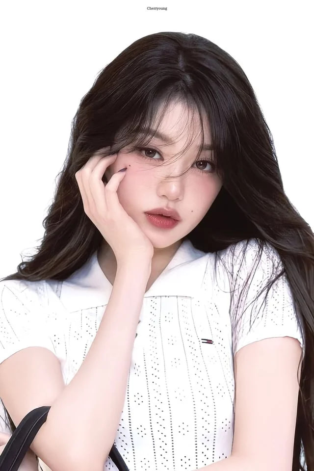 Mỹ nh&acirc;n được đề cử đẹp nhất thế giới 2026: C&ocirc;ng ch&uacute;a showbiz 