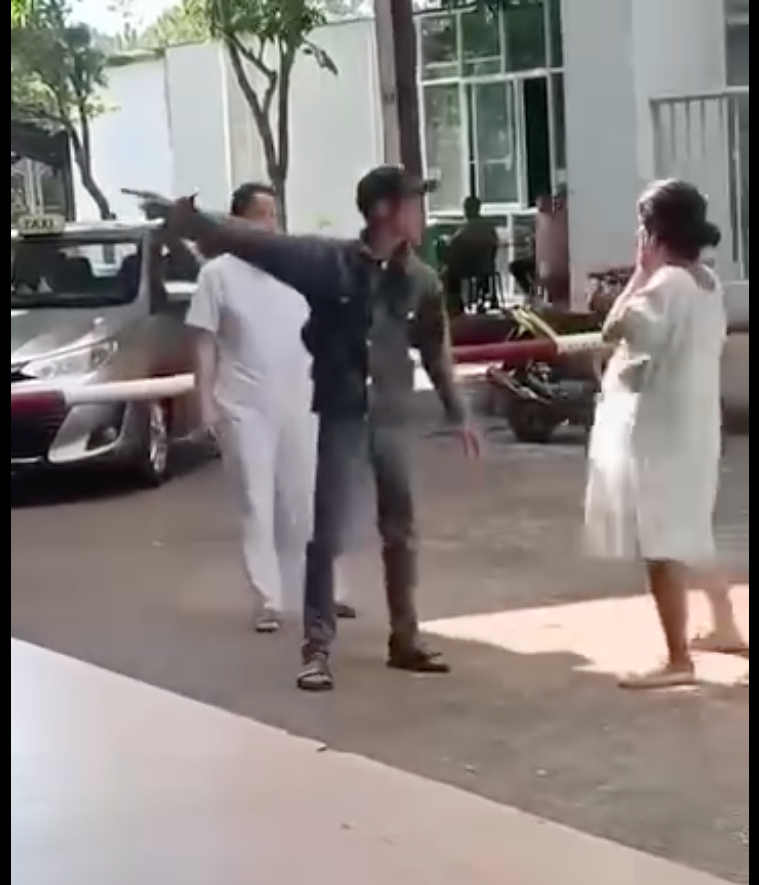 Chồng tát vợ mang bầu tại Bệnh viện II Lâm Đồng: Nguyên nhân và sự thật bất ngờ - Ảnh 1. Chồng tát vợ mang bầu tại Bệnh viện II Lâm Đồng: Nguyên nhân và sự thật bất ngờ - Ảnh 1.