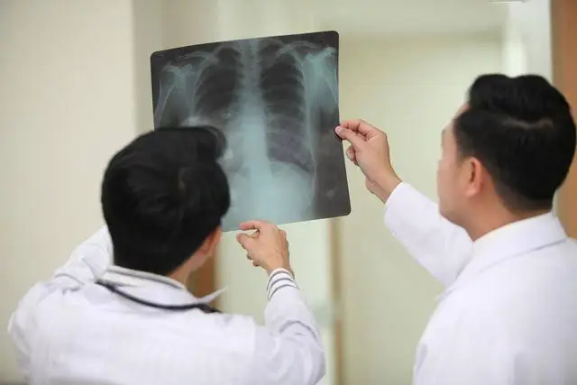 Khi ung thư mới bắt đầu h&igrave;nh th&agrave;nh, người ta thường cảm thấy c&oacute; ba điều bất thường, nhưng &iacute;t ai ch&uacute; &yacute; đến ch&uacute;ng- Ảnh 5.