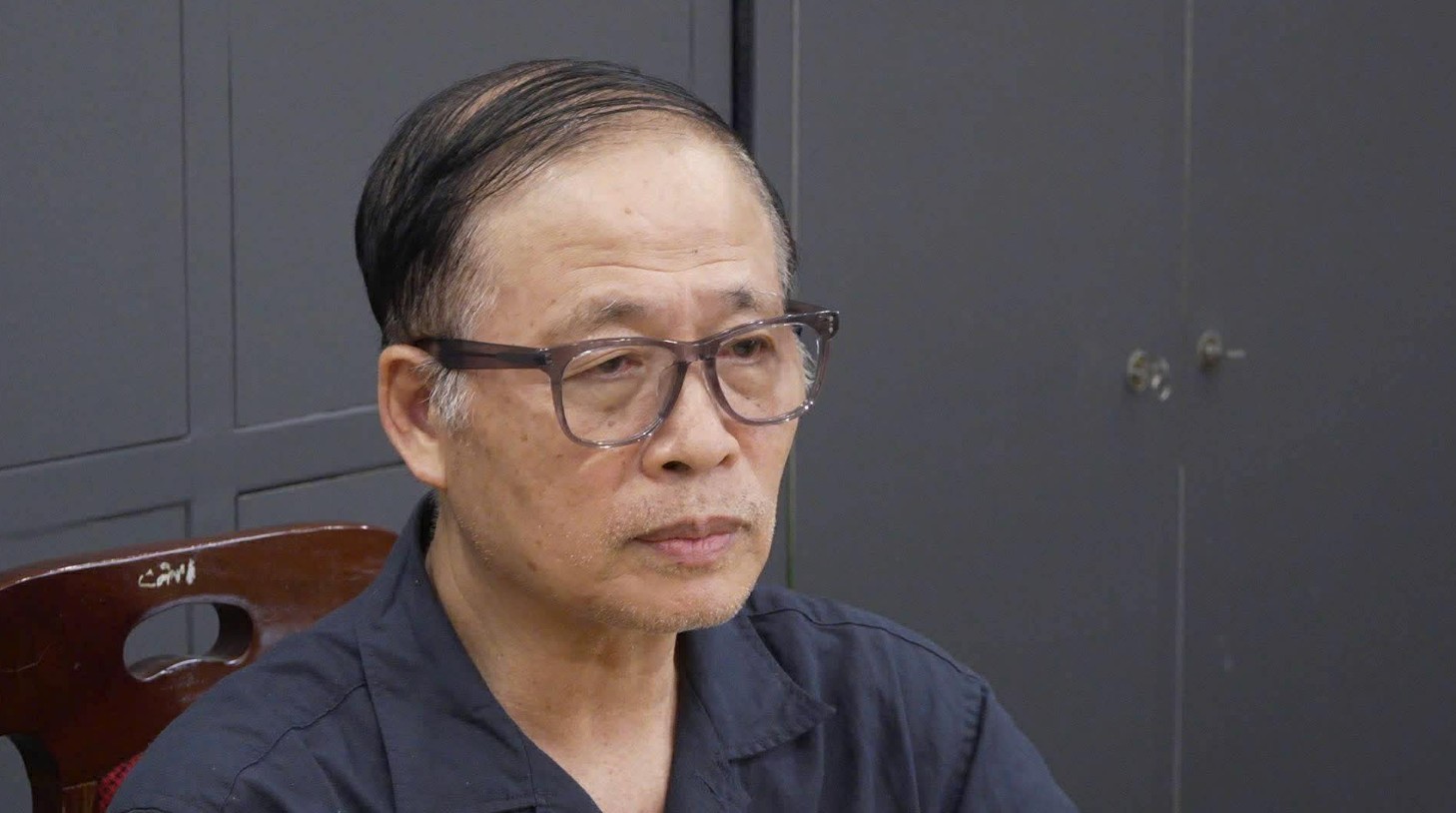 &Ocirc;ng Vũ Minh Ch&acirc;u v&agrave; con trai bị khởi tố: Mức &aacute;n c&oacute; thể l&ecirc;n đến 7 năm t&ugrave; - Ảnh 1.