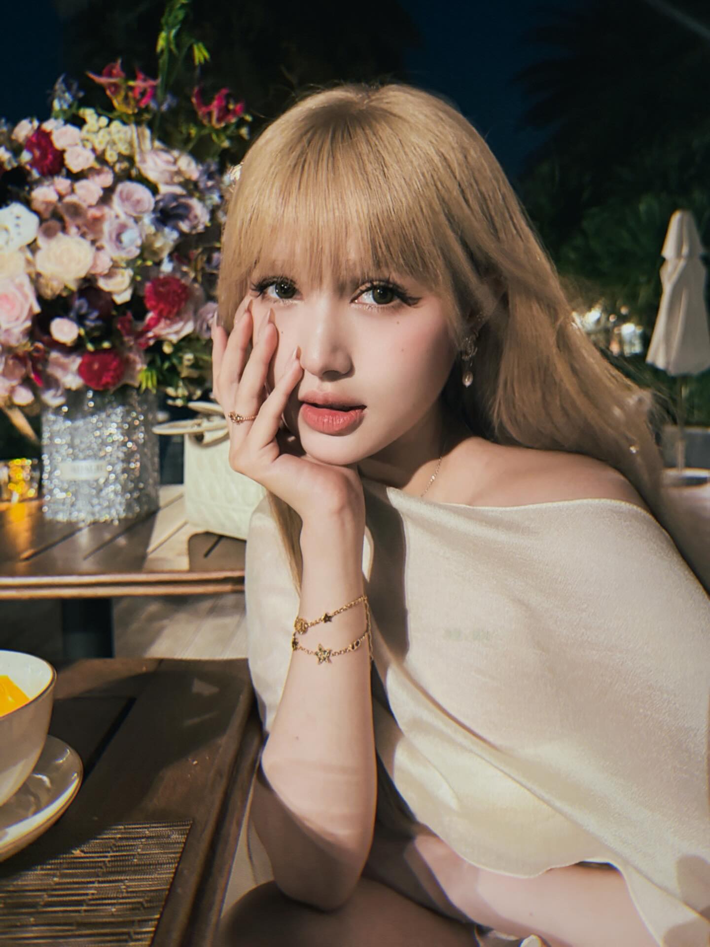 Clip 12 gi&acirc;y của X&ograve;ai Non khiến d&acirc;n mạng đứng ngồi kh&ocirc;ng y&ecirc;n - Ảnh 8.