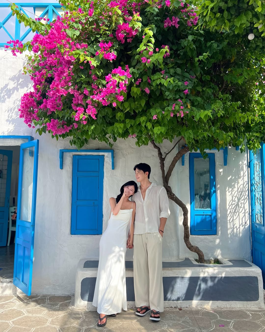 Danh t&iacute;nh cặp đ&ocirc;i check - in Đ&agrave; Nẵng: Ch&agrave;ng trai &aacute;o Grab v&agrave; n&agrave;ng thần vệ nữ đời thực - Ảnh 5.