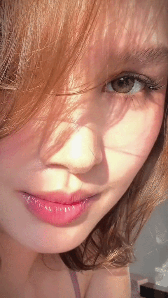 Clip 12 gi&acirc;y của X&ograve;ai Non khiến d&acirc;n mạng đứng ngồi kh&ocirc;ng y&ecirc;n - Ảnh 1.