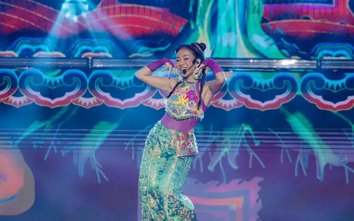 Cấm lạm dụng h&aacute;t nh&eacute;p để bảo vệ nghệ sĩ ch&acirc;n ch&iacute;nh v&agrave; quyền lợi của kh&aacute;n giả - Ảnh 1.