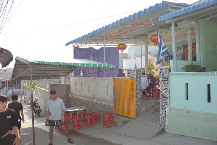 Xe kh&aacute;ch lao xuống vực ở L&acirc;m Đồng: Nỗi đau gia đ&igrave;nh mất hai con trai - Ảnh 2.