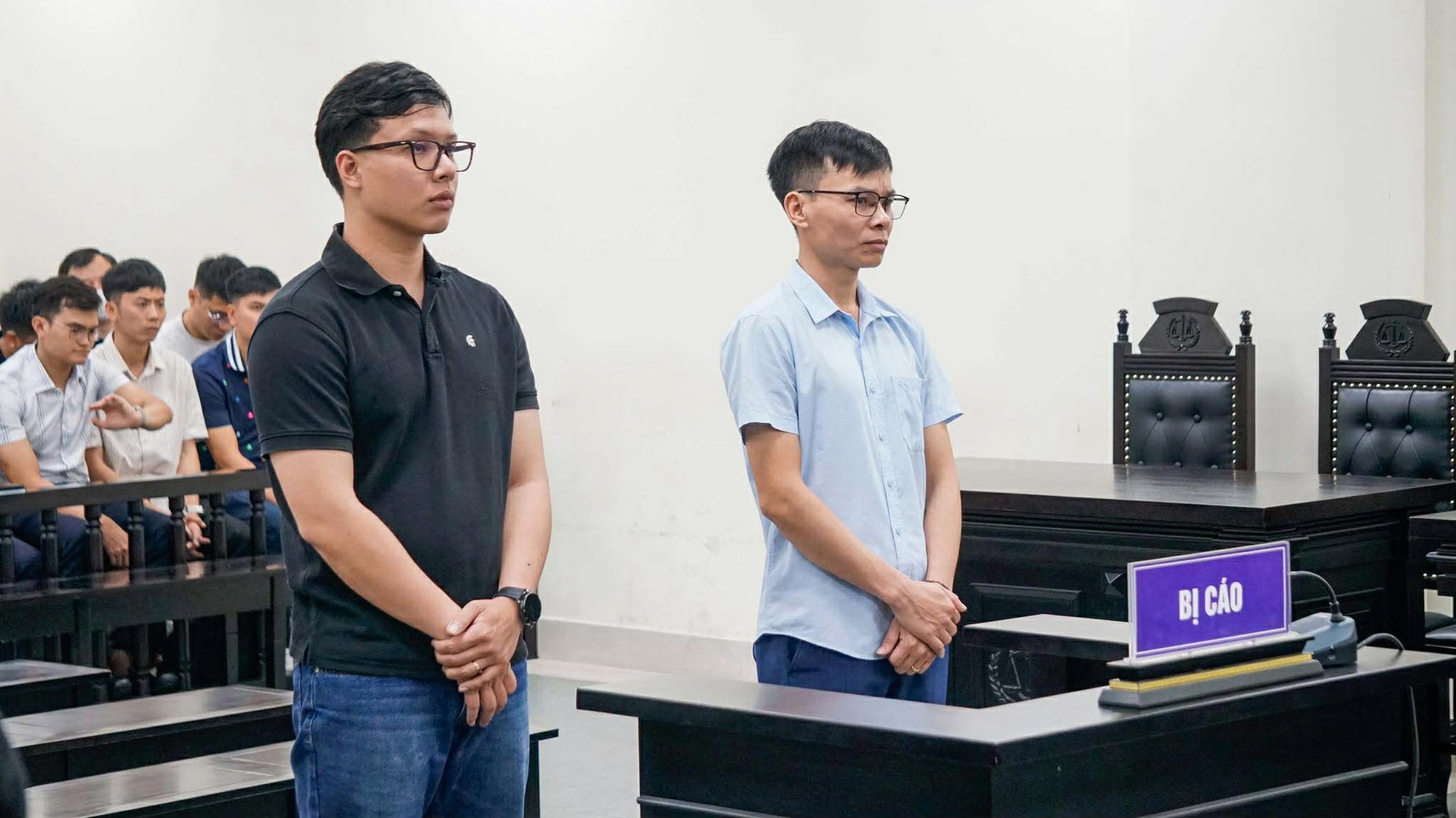 X&eacute;t xử cựu c&aacute;n bộ Cảnh s&aacute;t trong vụ ch&aacute;y nh&agrave; trọ l&agrave;m chết 15 người ở H&agrave; Nội - Ảnh 1.