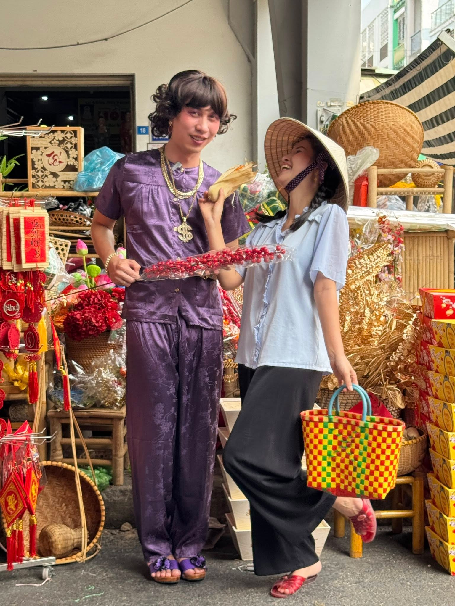 Mẹ đơn th&acirc;n 2 con lấy chồng 