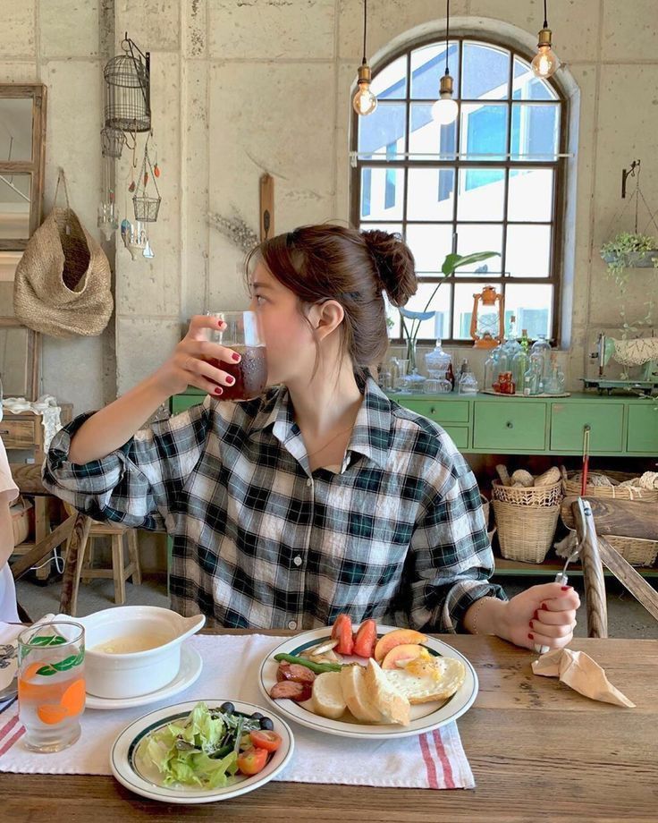 5 khoản chi khiến v&iacute; tiền gia đ&igrave;nh H&agrave; Nội &ldquo;mỏng đi&rdquo; nhanh nhất - Ảnh 1.