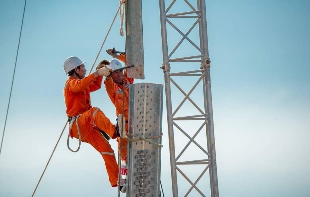 Đề xuất thay đổi c&aacute;ch t&iacute;nh gi&aacute; điện theo giờ: Kh&aacute;ch h&agrave;ng cần ch&uacute; &yacute; từ th&aacute;ng 5 năm 2026 - Ảnh 1.