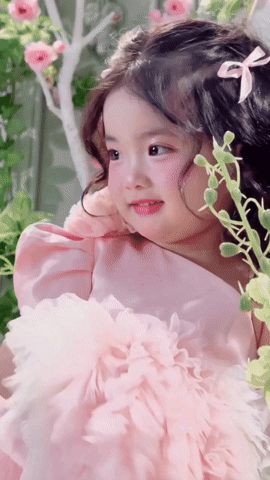 Lisa nhà Khánh Thi - Phan Hiển xinh búp bê nhưng không thích dancesport - Ảnh 2. Lisa nhà Khánh Thi - Phan Hiển xinh búp bê nhưng không thích dancesport - Ảnh 2.