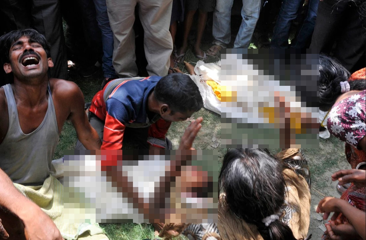 Thảm kịch học đường 2013 tại Ấn Độ: 23 học sinh tử vong v&igrave; cơm nhiễm độc - Ảnh 3.