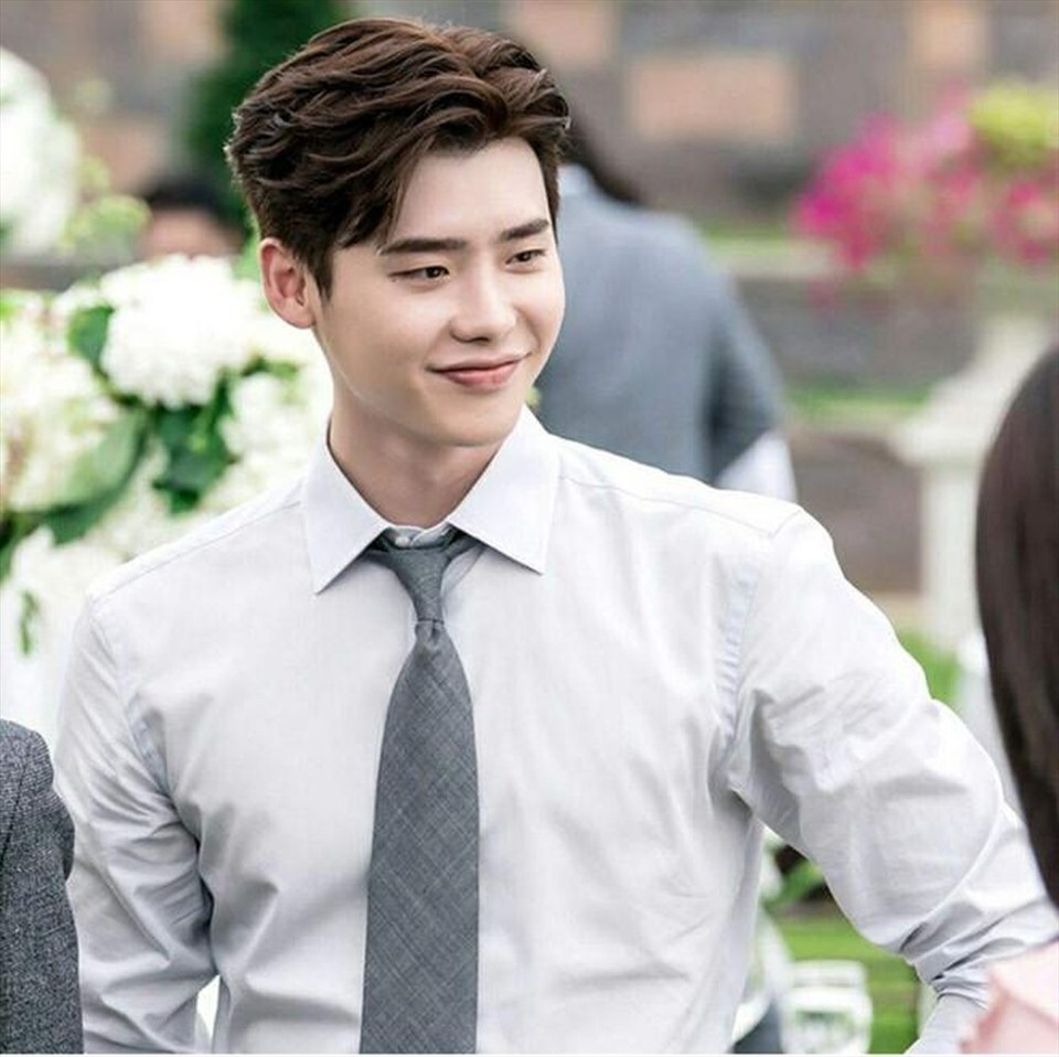 lee-jong-suk-1775749118983-17757491196081259202515.png