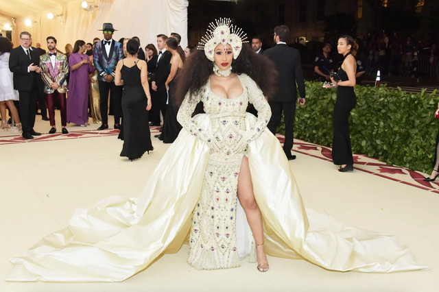 Nh&igrave;n lại Met Gala 2018: Một m&ugrave;a đẹp 