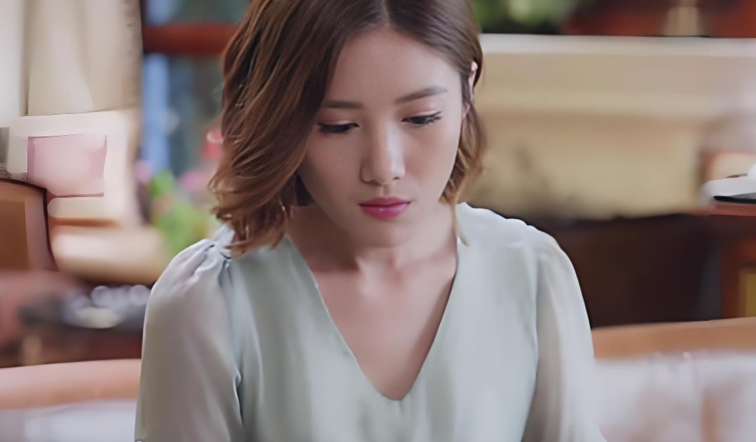 Kh&ocirc;ng về qu&ecirc; nghỉ lễ được, t&ocirc;i gửi biếu mẹ chồng 5 triệu, kh&ocirc;ng ngờ bị trả lại k&egrave;m theo c&acirc;u nghĩ đến m&agrave; chạnh l&ograve;ng- Ảnh 1.